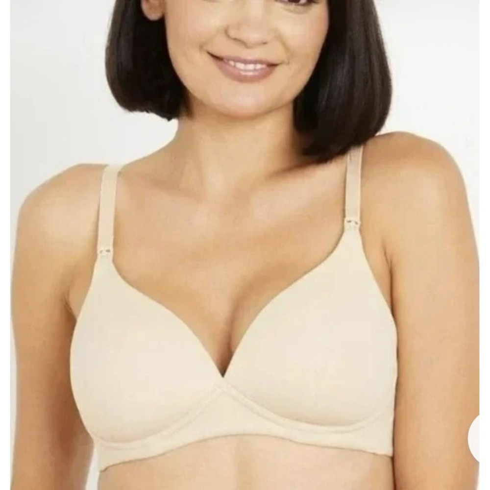 Motherhood Maternity Nursing Bra 40DD Nude Wireless Comfort Support